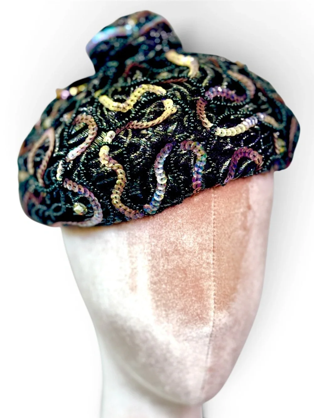 Vintage 1950's Frances & Walter Nelkin‎ Iridescent Sequin Hat